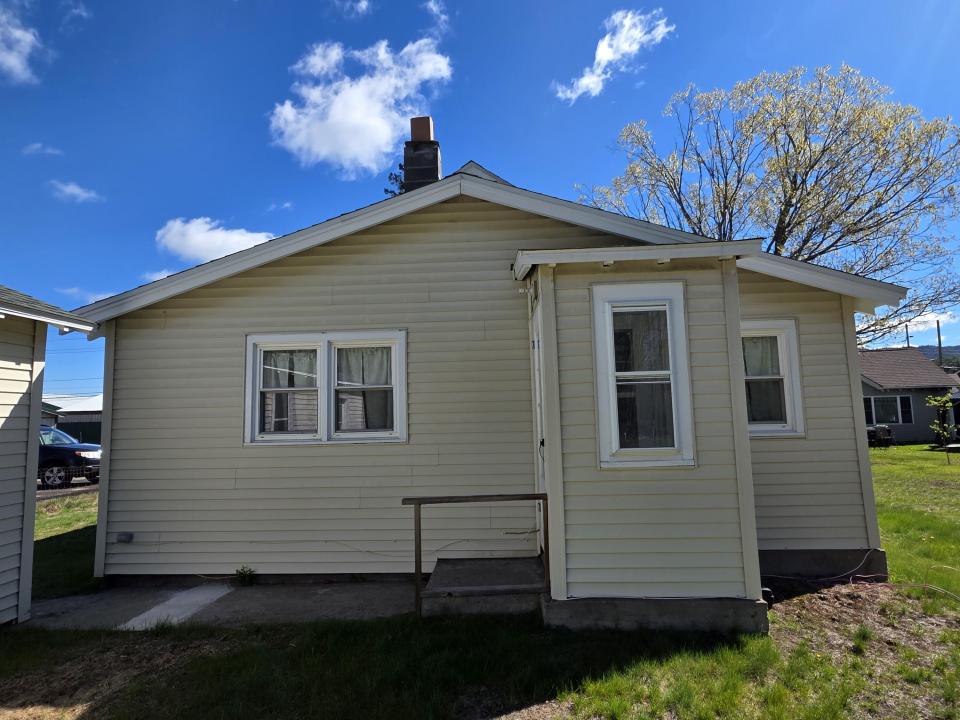 Back House 2
