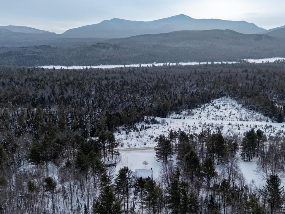 CapeCodOnFletcherFarm_A_Property_Back