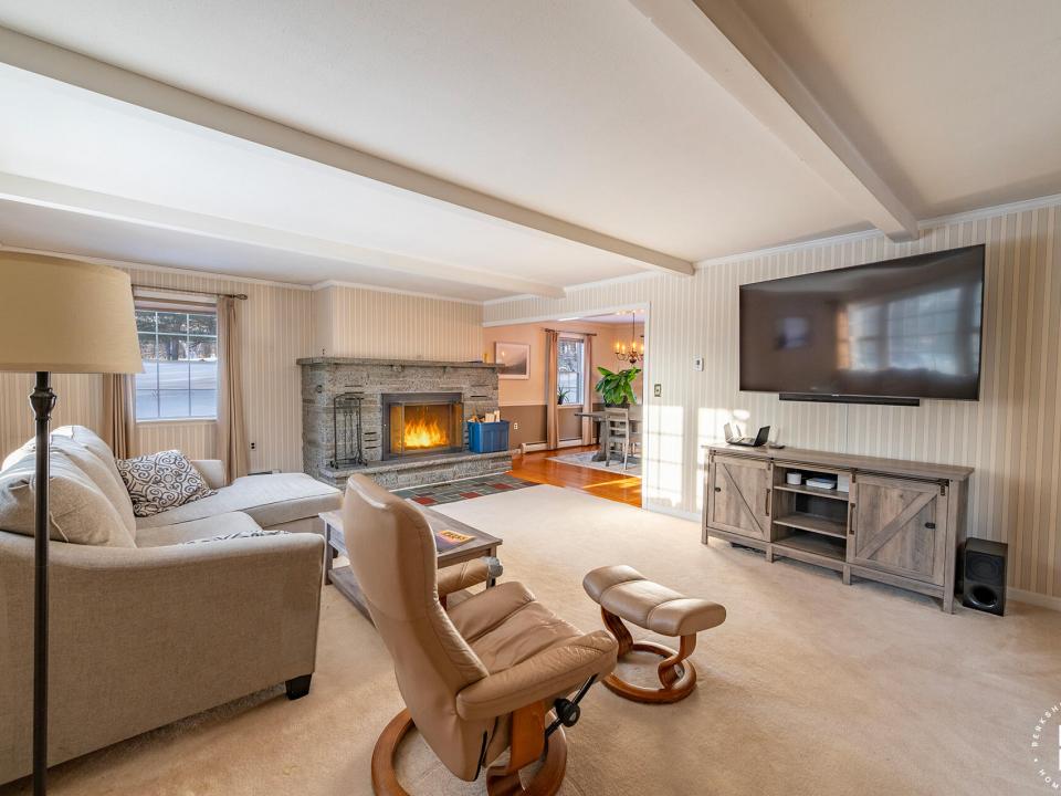 CapeCodOnFletcherFarm_LR