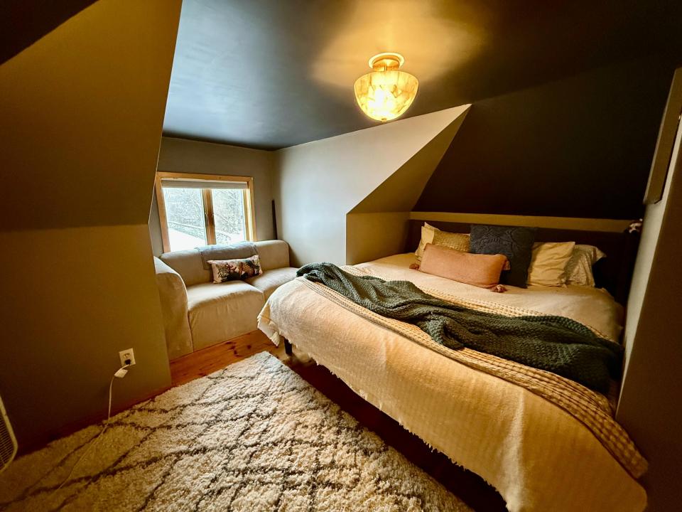 DE33861D-BAE1-43F5-AB5E-BACC83AEAC81_1_2