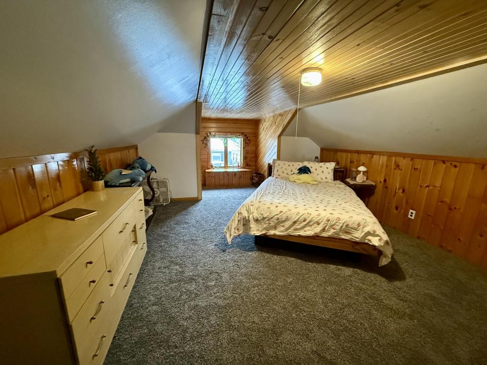 952C2AD7-FAA4-43CF-B65E-8412706F2308_1_2