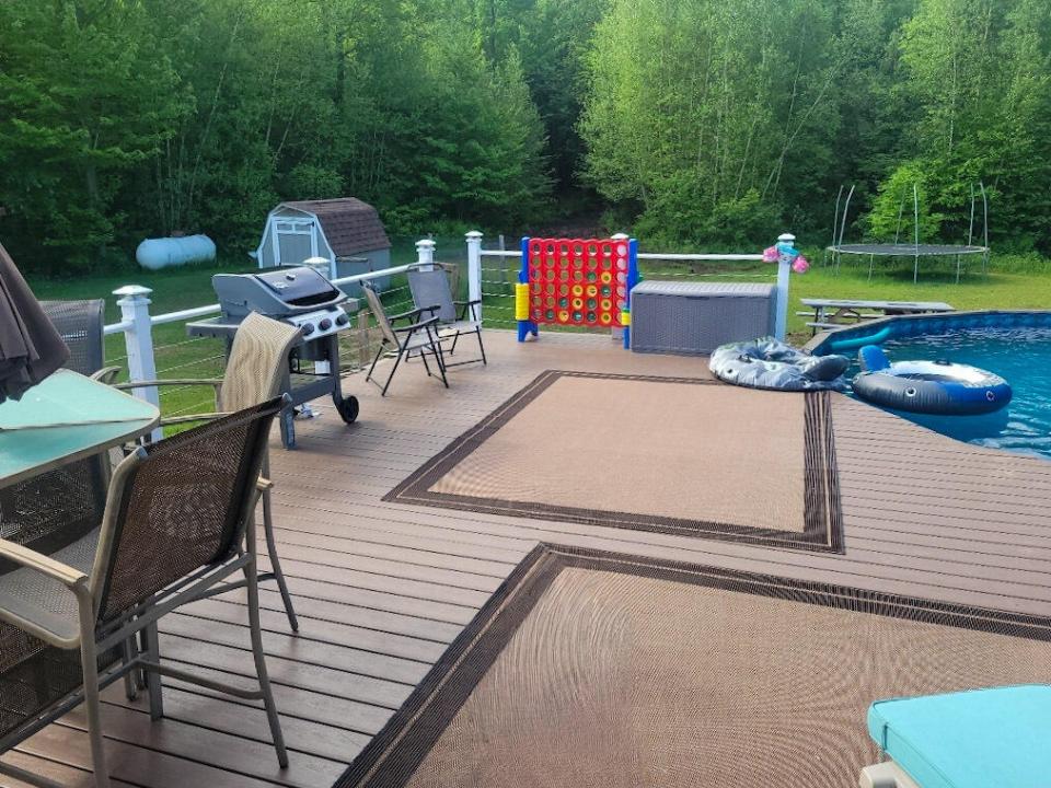 11-Screenshot_20251128_214223_Photos