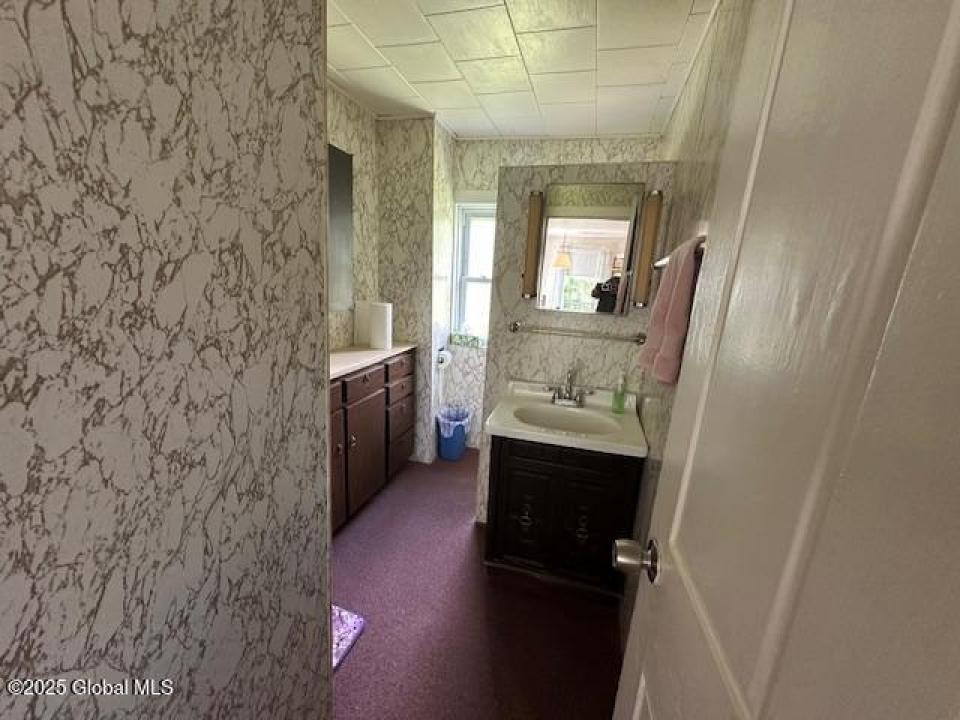 20250527222749460941000000-o