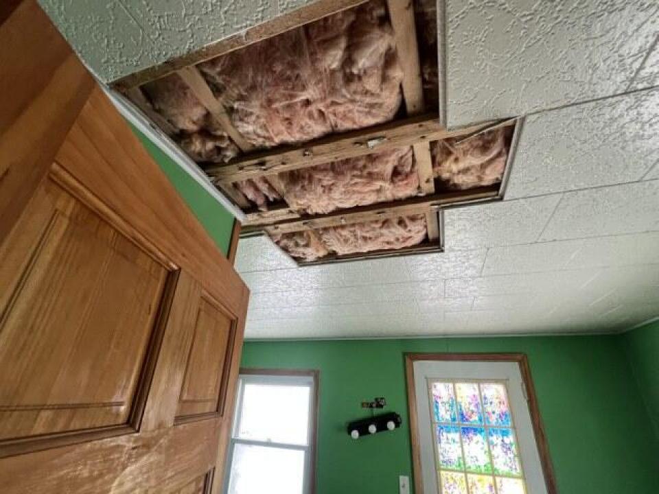 1E0B8EB5-3CE9-4087-9DCC-DCDE070839C7_1_1