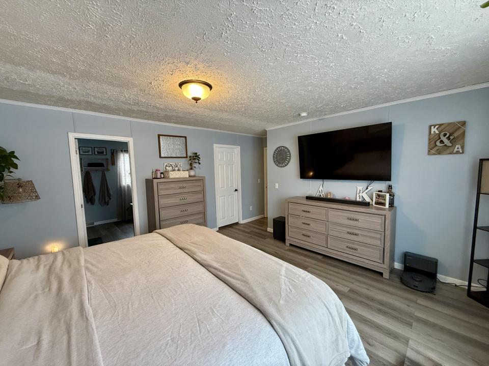 Primary bedroom