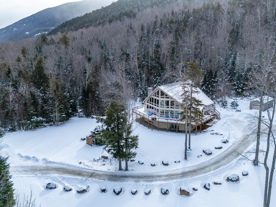 KeeneChaletOn9N_A_Exterior_R