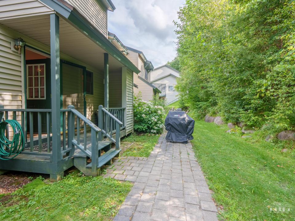 100 Fir Way Pine Hill 47 LP-42