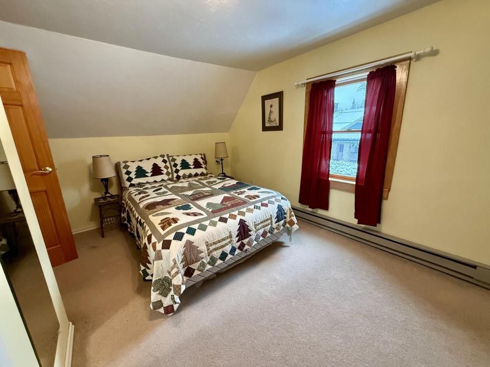 25474295-E198-4E34-AAE0-F63F7A53F58B_1_2