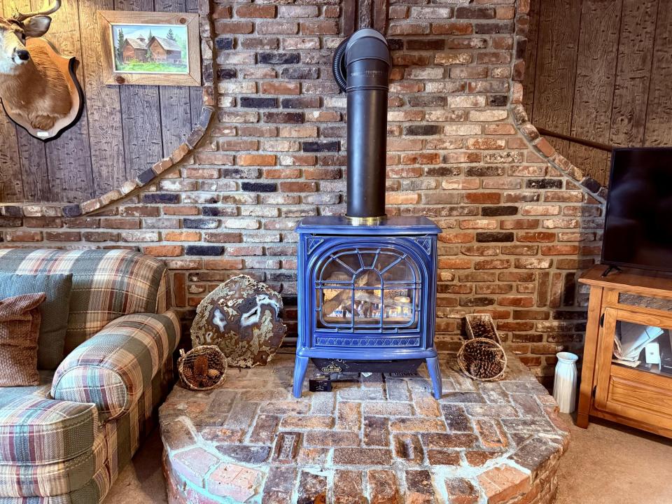 83A8EE1B-D83A-4583-AE50-063194E2BFA6_1_2