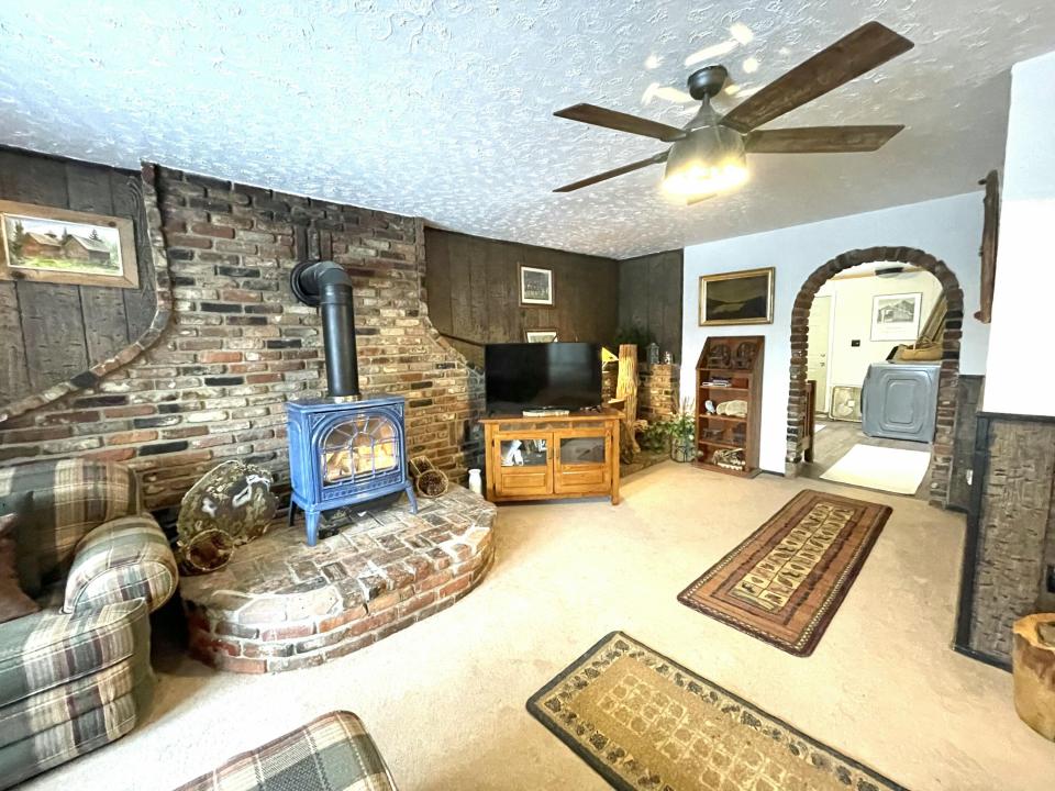 282BEFE6-C7A5-485D-8577-B84379256AFF