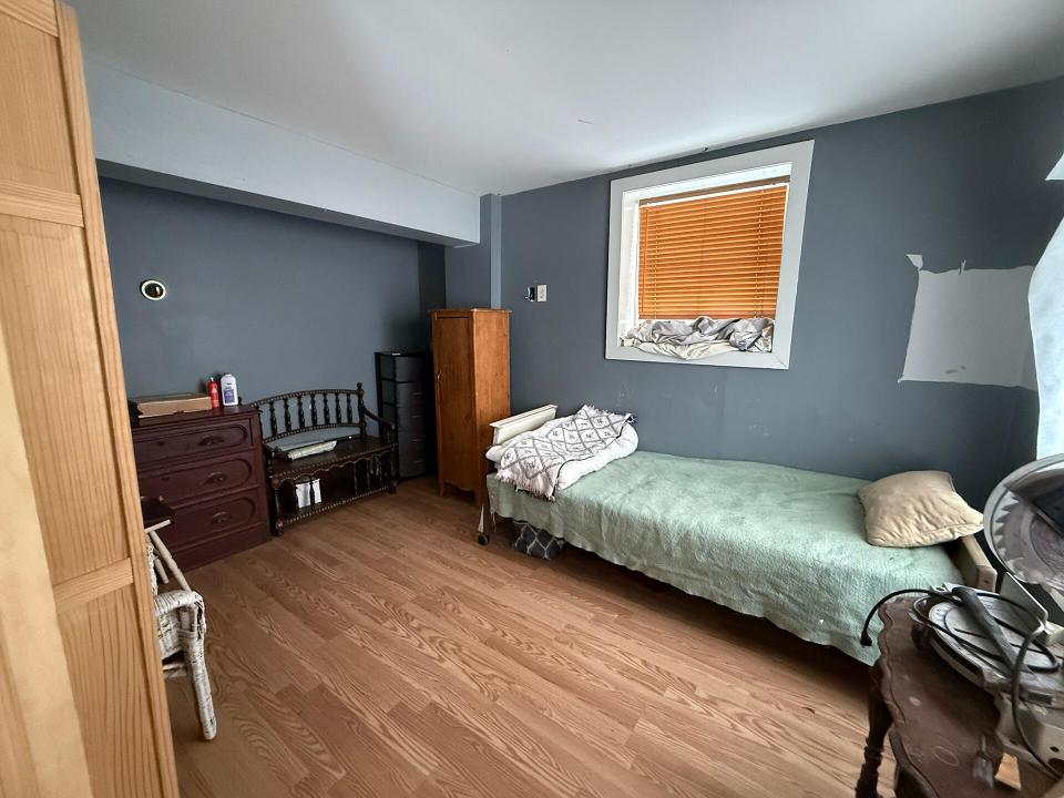 HomeOnIndianRock_Bedroom