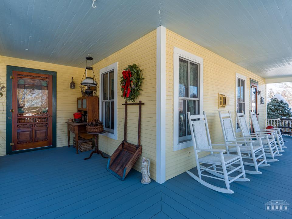 Front Porch Rockers