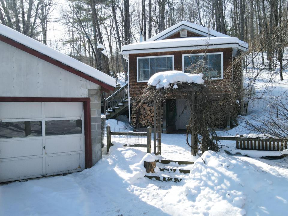 649 Springfield Rd-3