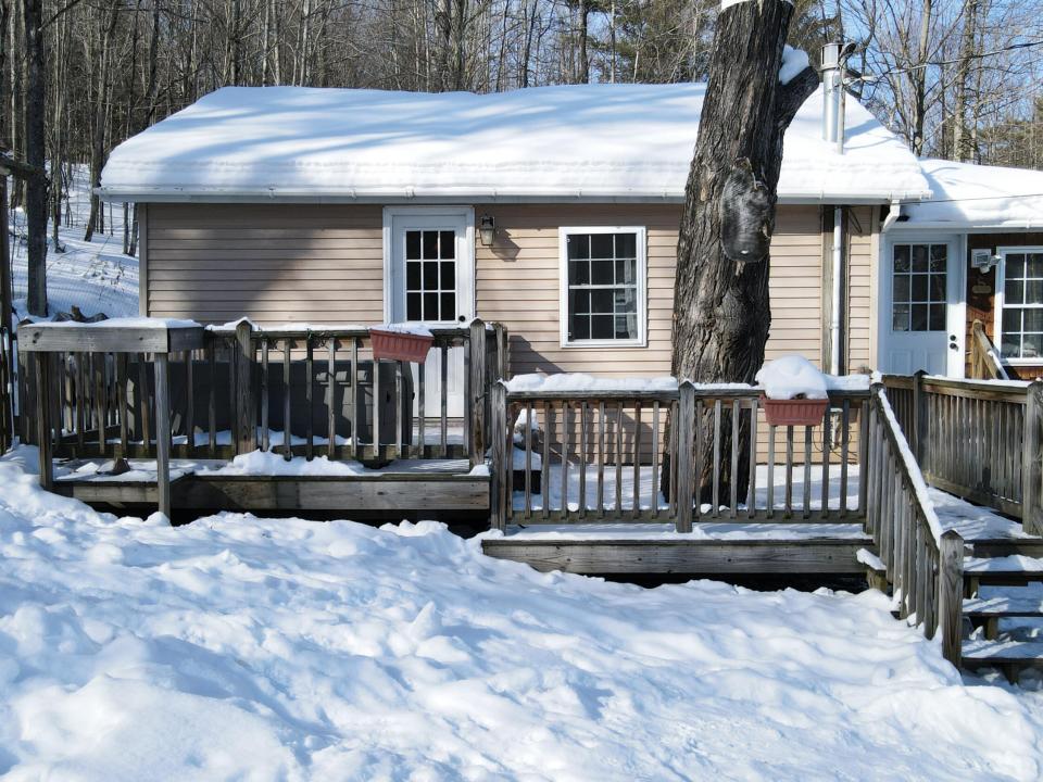 649 Springfield Rd-21