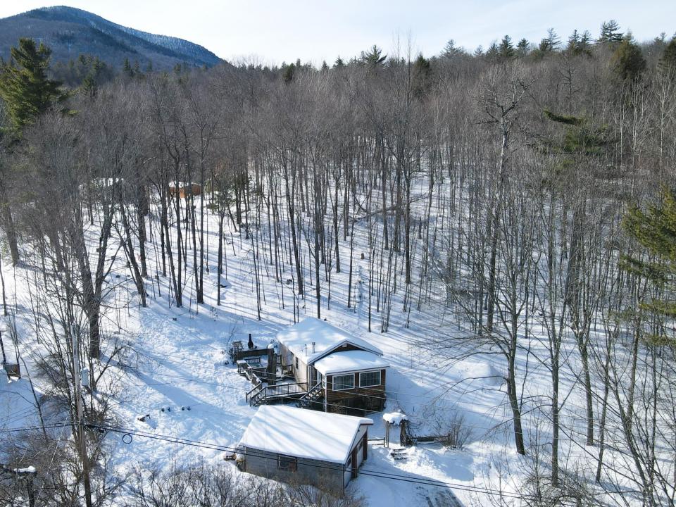 649 Springfield Rd-8