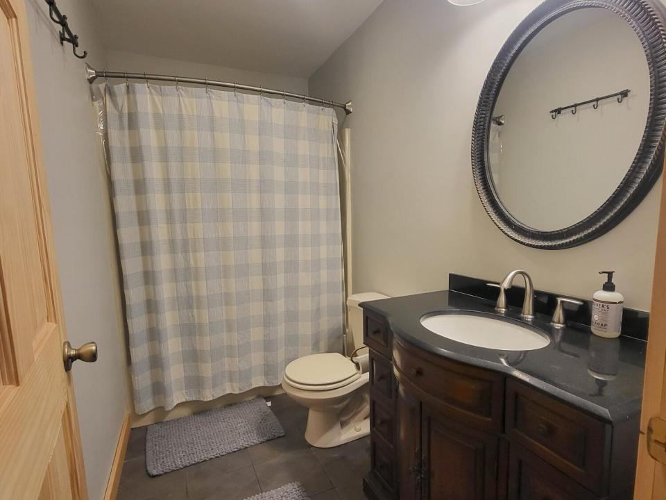 Main Bathroom