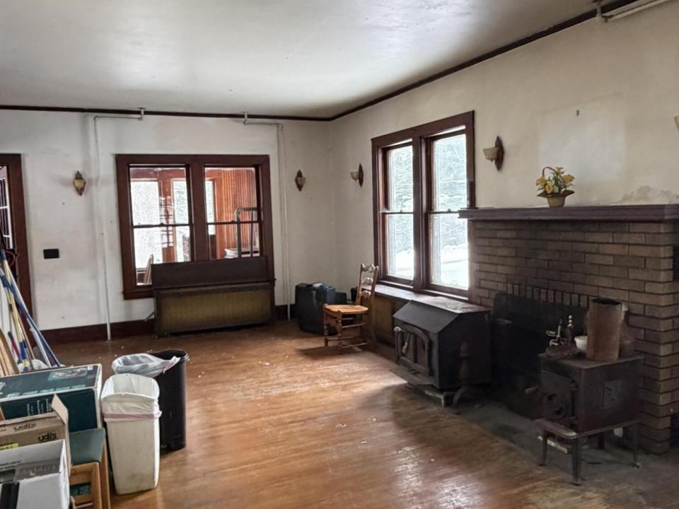 A2C26620-B762-4A13-9F91-59B79DC0AF7E_1_1