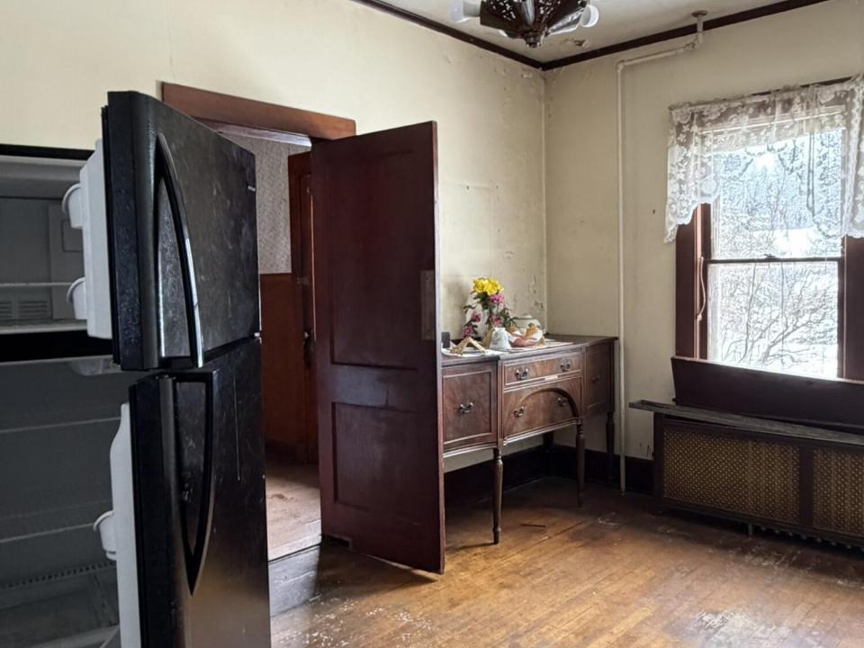 0AC86422-043C-45B0-ADB0-769192D55AE1_1_1