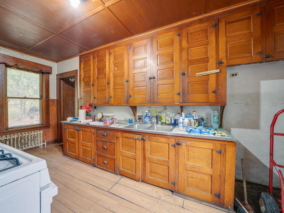 AECD086E-1ACC-44AC-8681-E99E71579A4E