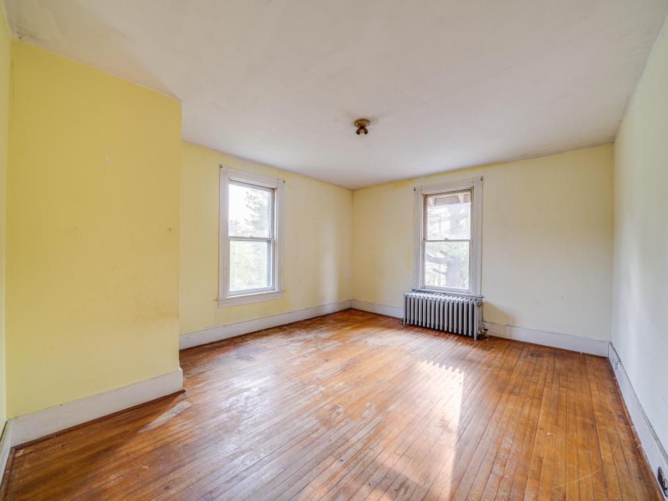 0E049C3B-FFE7-4E52-9050-4C91735FD98F