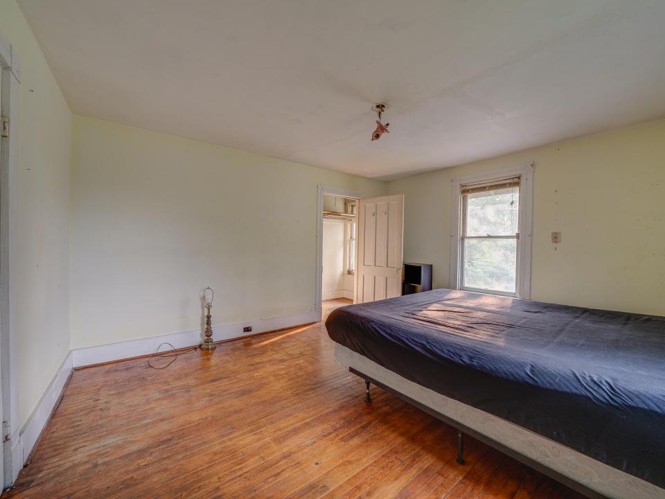 493FDB1A-458C-4736-90A1-82A905E069ED