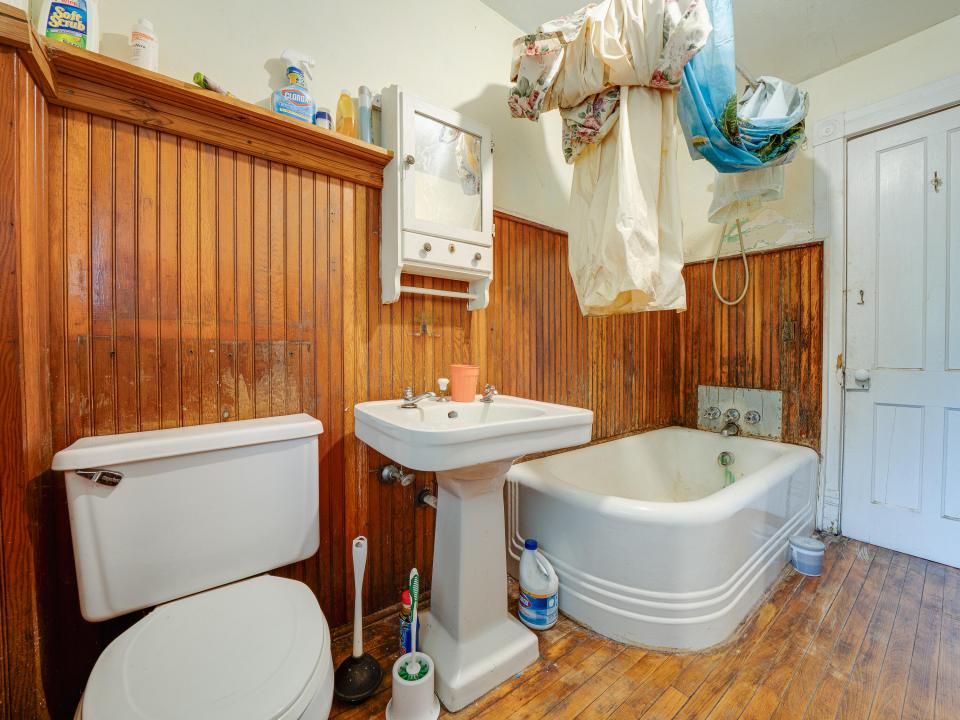 5A850C27-13AD-483B-A64B-B0C7C633BB73