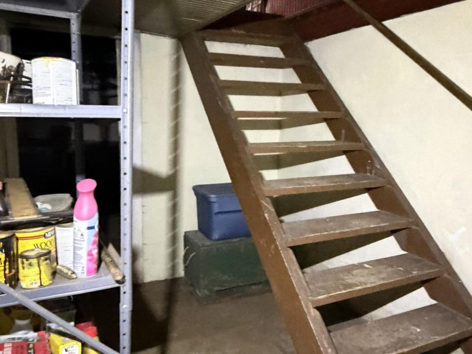 252EB157-83E4-45B3-9C69-43CBA91700AC_1_1