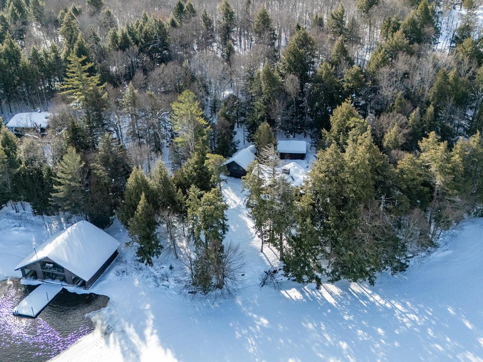 HemlockLedgeCamp_A_Property_R