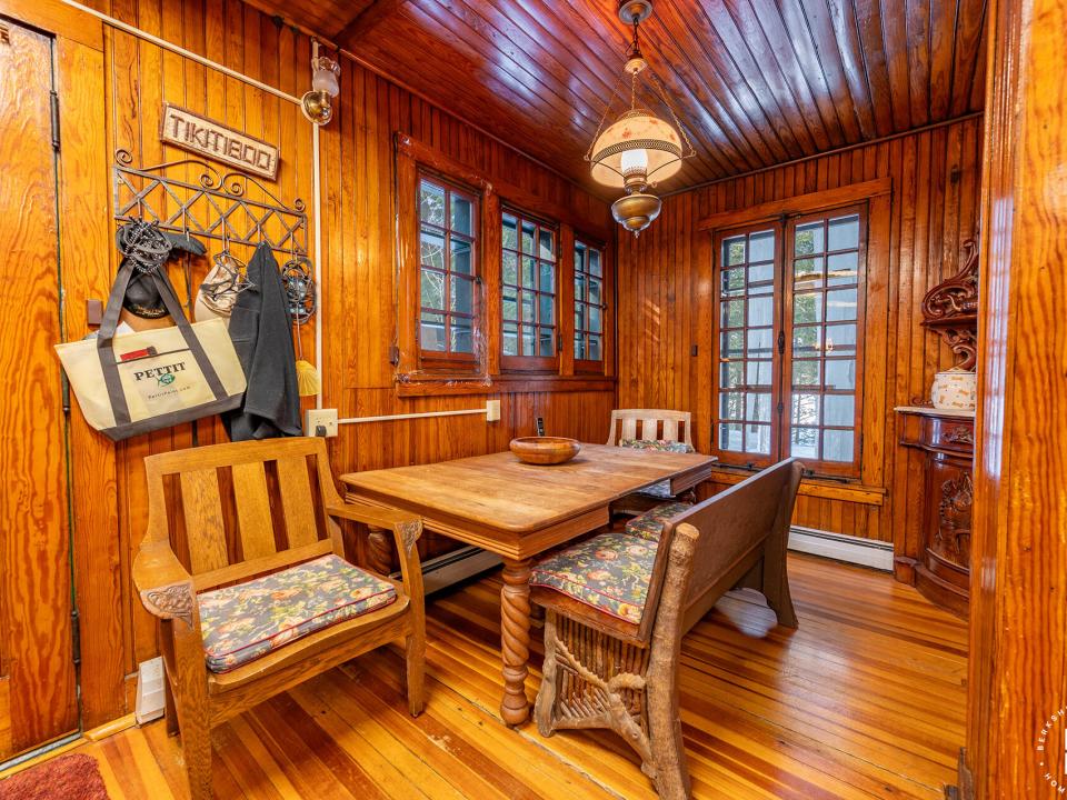 HemlockLedgeCamp_BreakfastTable