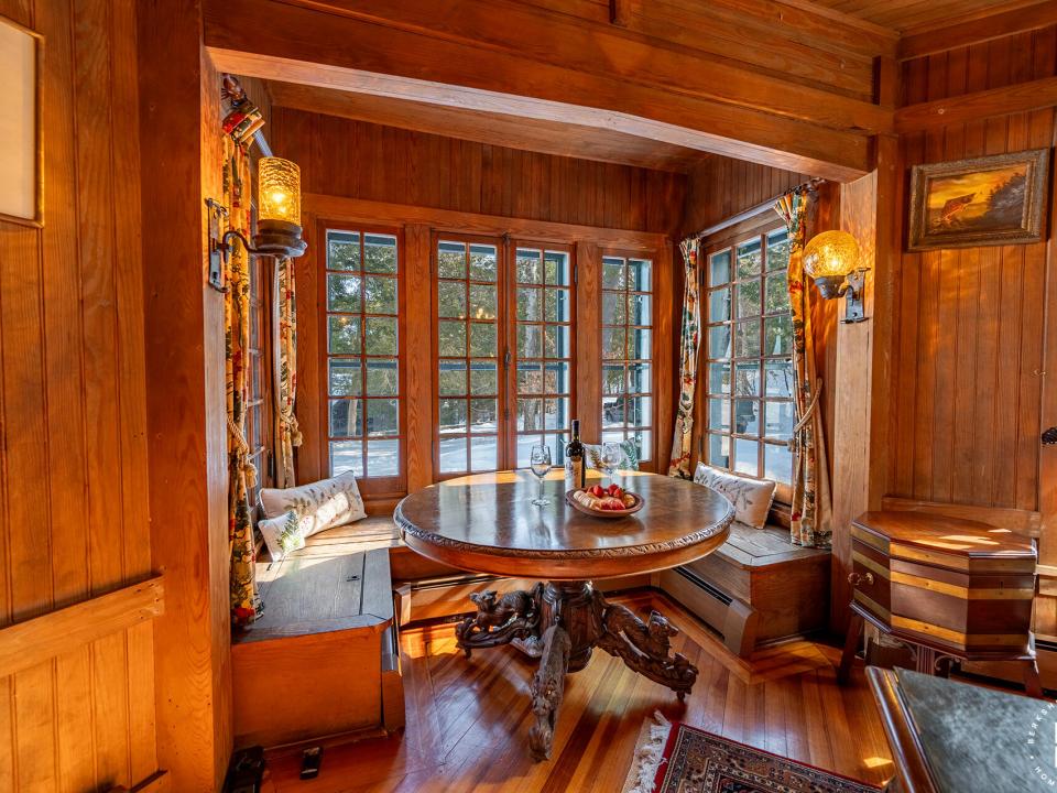 HemlockLedgeCamp_DR_Nook