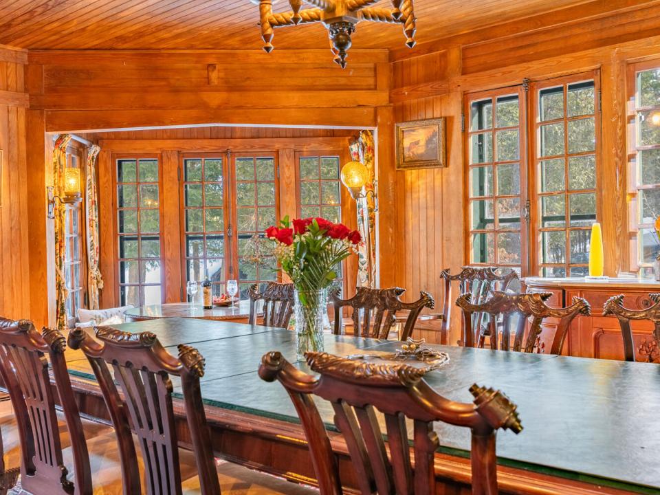 HemlockLedgeCamp_DR_Table_V