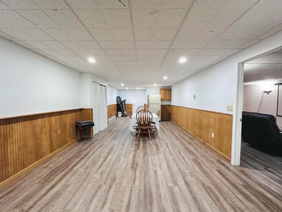 Family Room 40FT Long