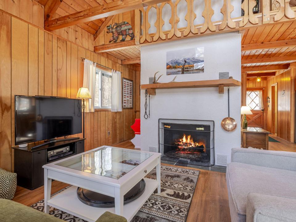 025_JC3_5846-HDR_edit