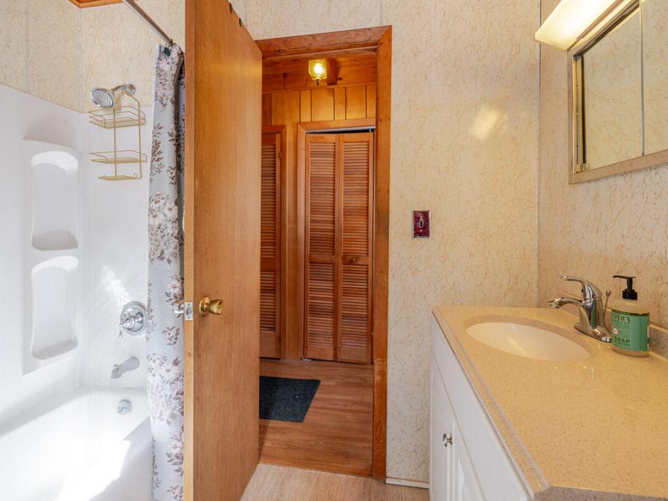 44-red-fox-drive-jay-ny-12941-10