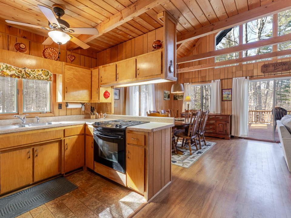 44-red-fox-drive-jay-ny-12941-15