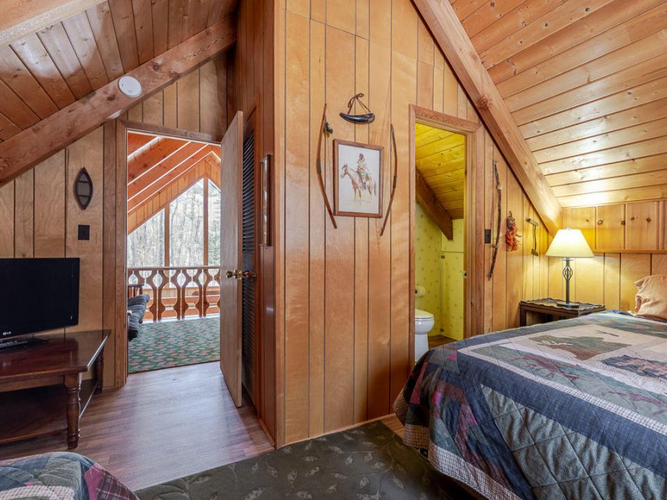 44-red-fox-drive-jay-ny-12941-31