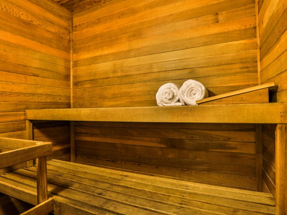 nbLPclubCondoSum-5076