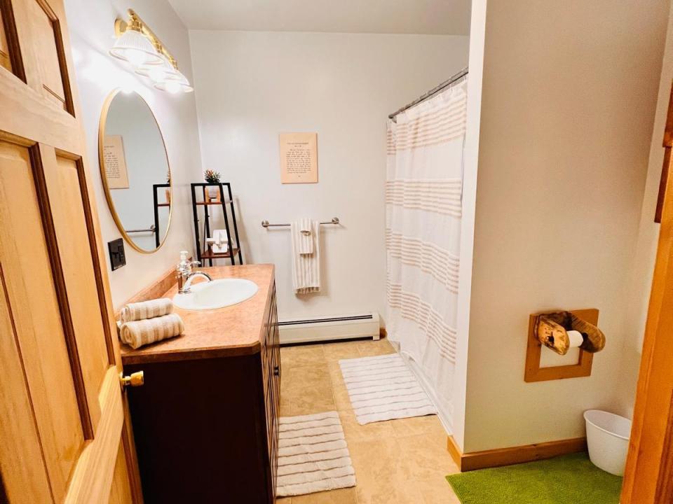 Bathroom #2