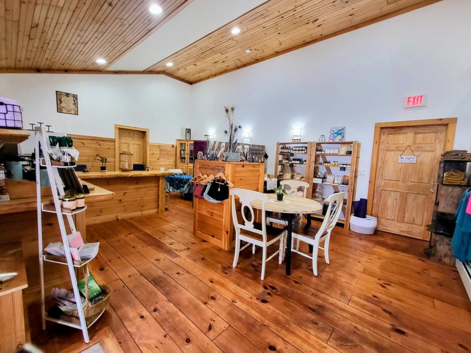 Front Office/Commercial Space