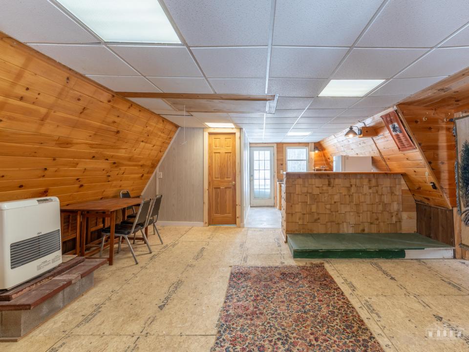 8 Elis Way Keene-24