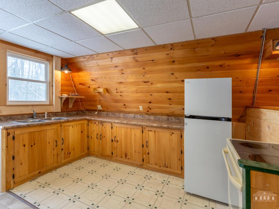 8 Elis Way Keene-27