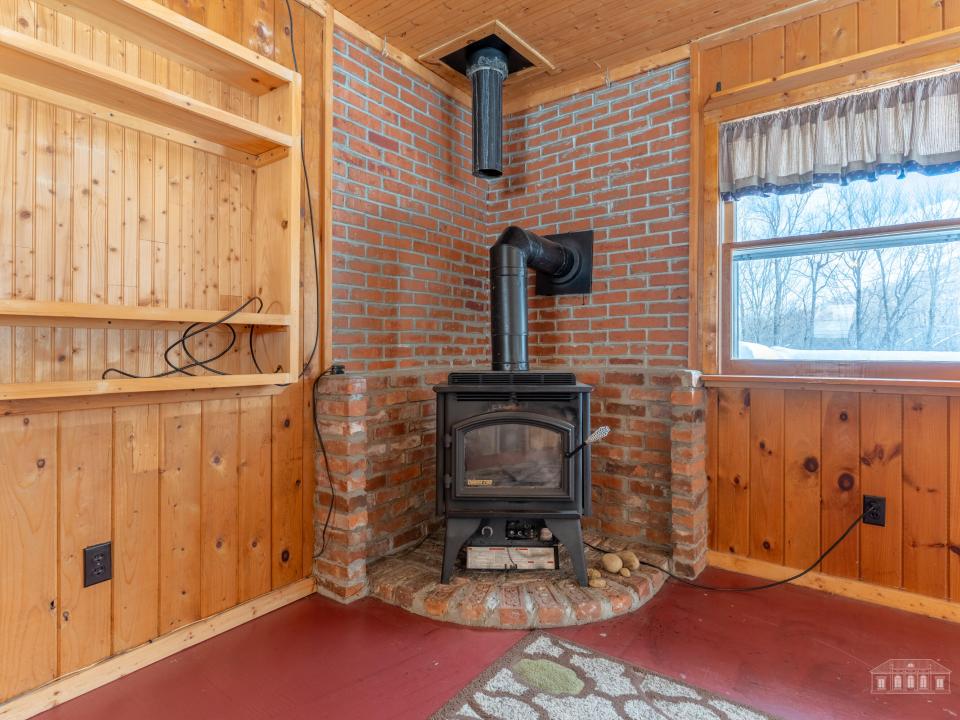 8 Elis Way Keene-9