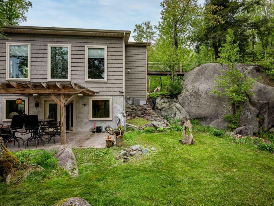 9FC1DF13-DEF3-41E7-8394-0475CFC32388_1_1