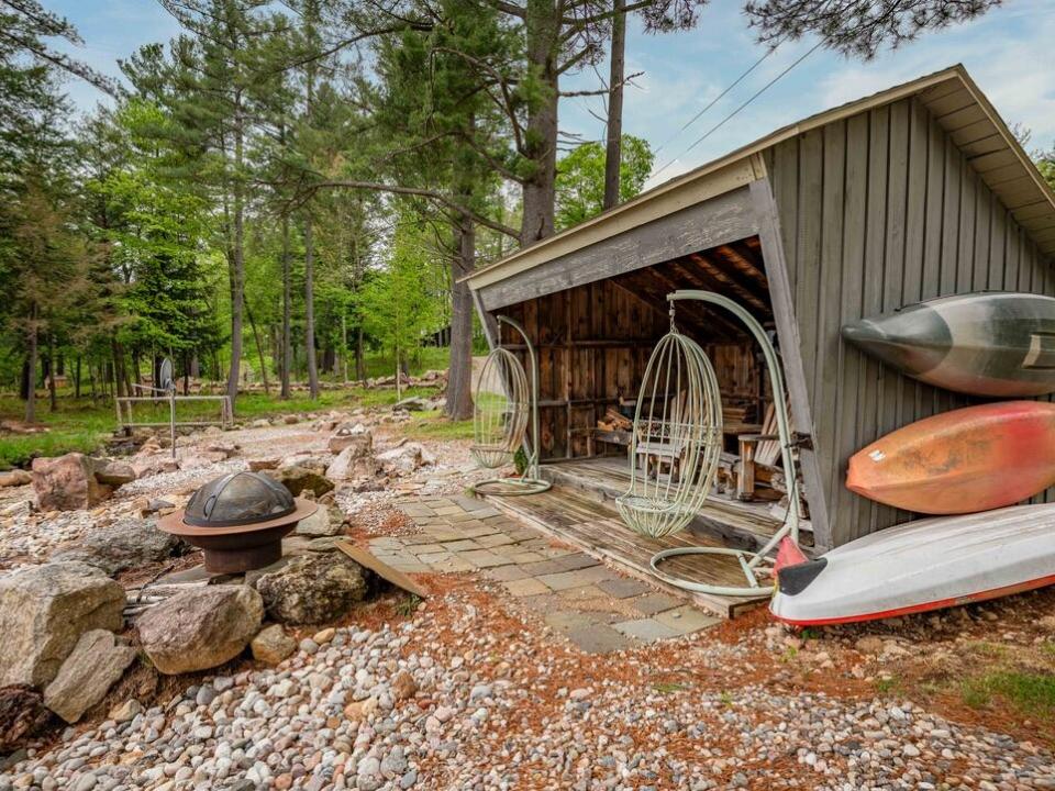 CB2E05C9-4BE0-4330-8E29-18567675940C_1_1