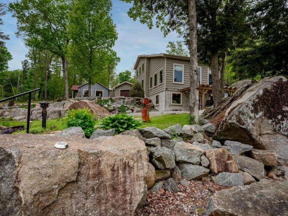 3E33B722-D018-41B3-80CB-8C3C19D05386_1_1