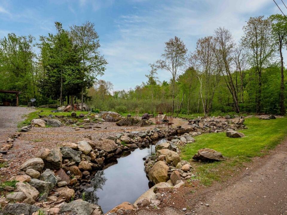 F10DF5BC-2B70-4937-B7EC-287D472609FA_1_1