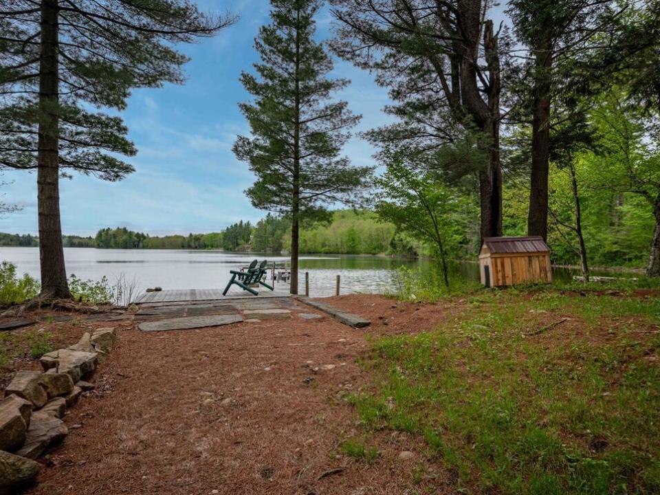 8C2B4595-8F6D-4FA5-BDE9-F3178EB5D433_1_1