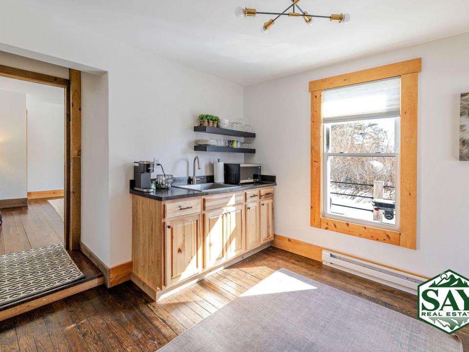 Ground_011_JC3_5936_edit_SAYbranded