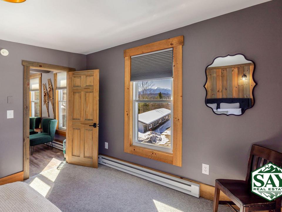 Ground_030_JC3_6012_edit_SAYbranded