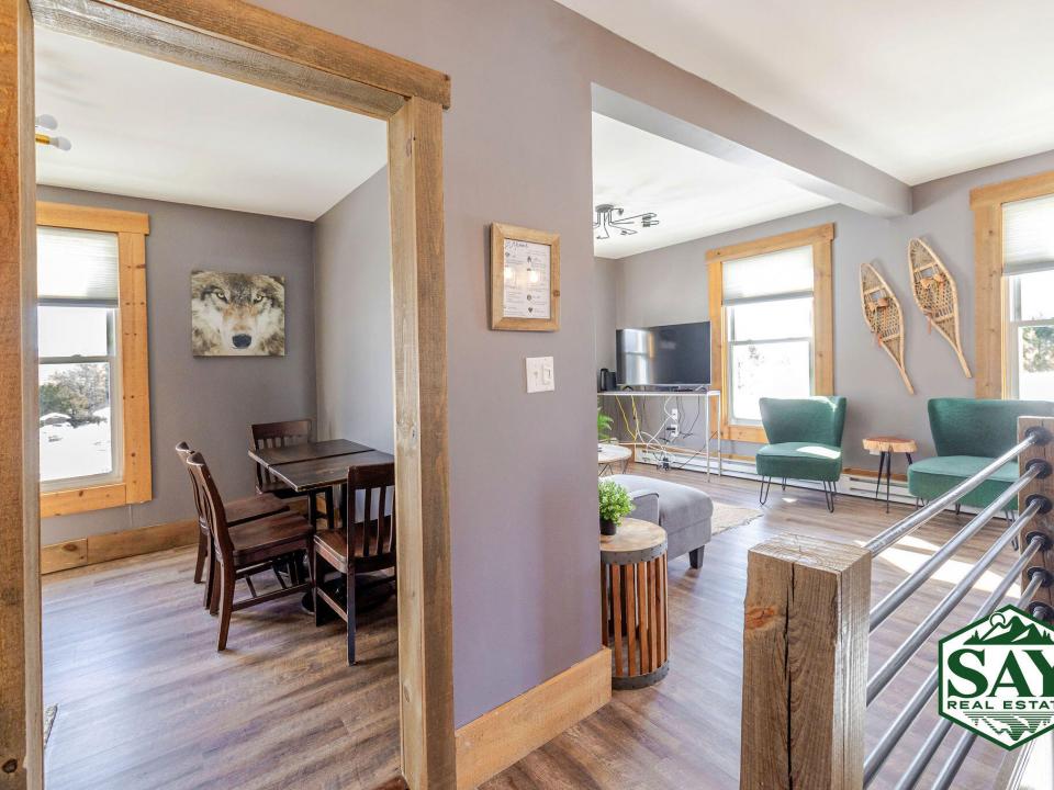 Ground_032_JC3_6020_edit_SAYbranded